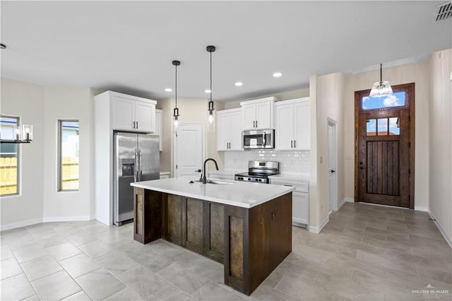 1610 Stirrup Circle, San Benito, TX 78586