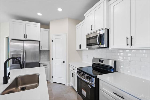 1610 Stirrup Circle, San Benito, TX 78586