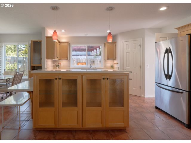29653 Sw CAMELOT St, Wilsonville, OR 97070