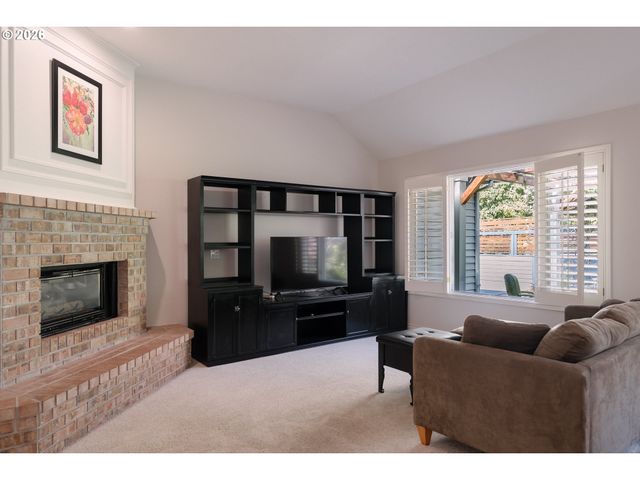 29653 Sw CAMELOT St, Wilsonville, OR 97070