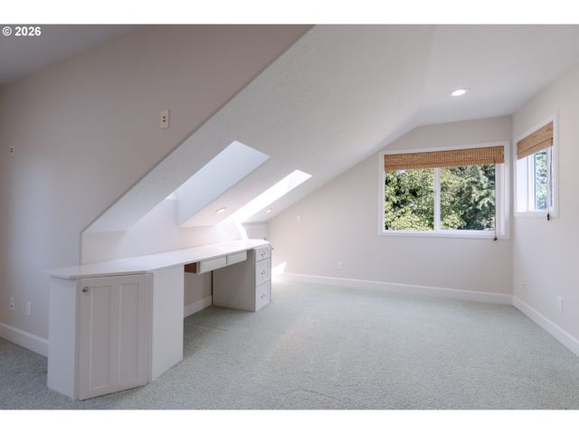 29653 Sw CAMELOT St, Wilsonville, OR 97070