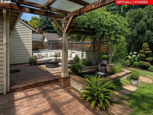 29653 Sw CAMELOT St, Wilsonville, OR 97070