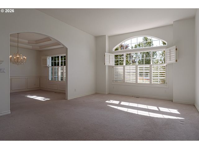 29653 Sw CAMELOT St, Wilsonville, OR 97070
