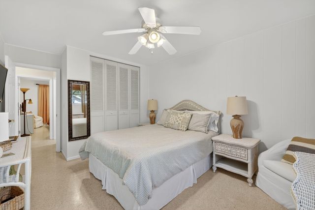 262 SE Monterey Avenue, Stuart, FL 34996