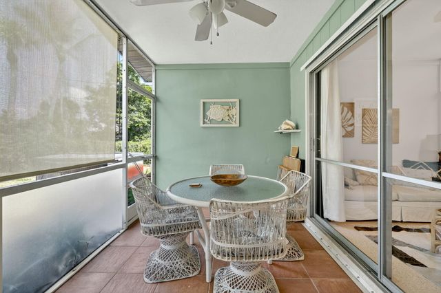 262 SE Monterey Avenue, Stuart, FL 34996