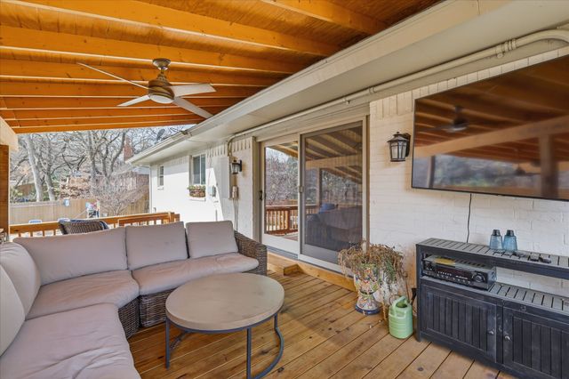 2703 Chinquapin Oak Lane, Arlington, TX 76012