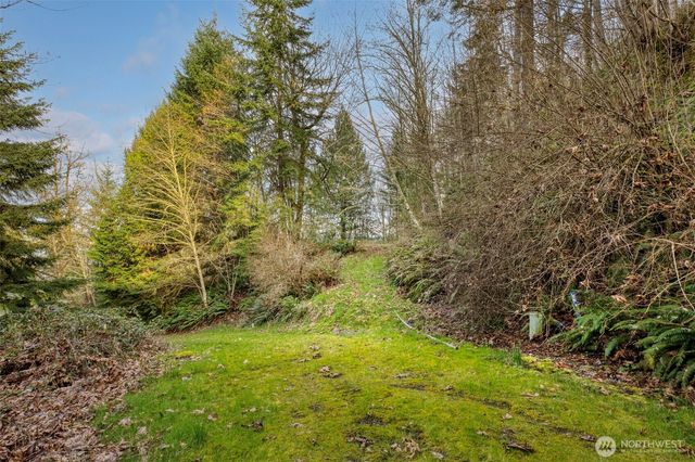 2401 NE Solar View Court, Keyport, WA 98345