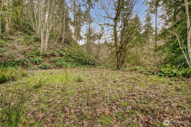 2401 NE Solar View Court, Keyport, WA 98345