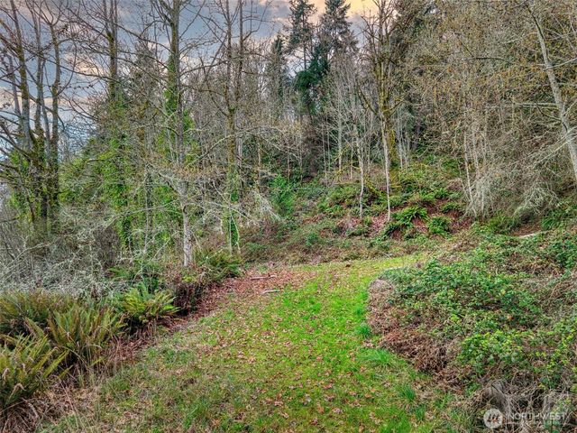 2401 NE Solar View Court, Keyport, WA 98345