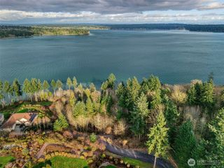 2401 NE Solar View Court, Keyport, WA 98345
