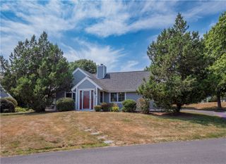 318 Corey Lane, Middletown, RI 02842