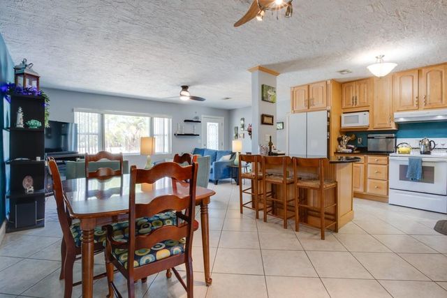 2100 8TH AVENUE SW, Largo, FL 33770