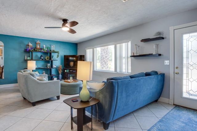 2100 8TH AVENUE SW, Largo, FL 33770
