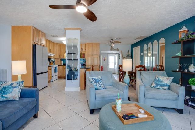 2100 8TH AVENUE SW, Largo, FL 33770