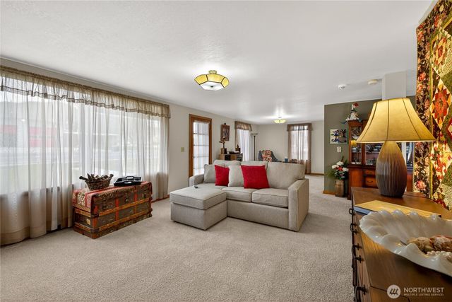 407 N Western Avenue, Wenatchee, WA 98801