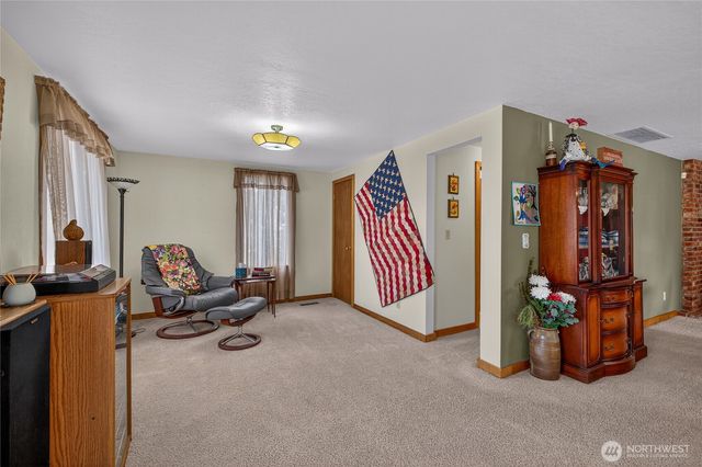 407 N Western Avenue, Wenatchee, WA 98801