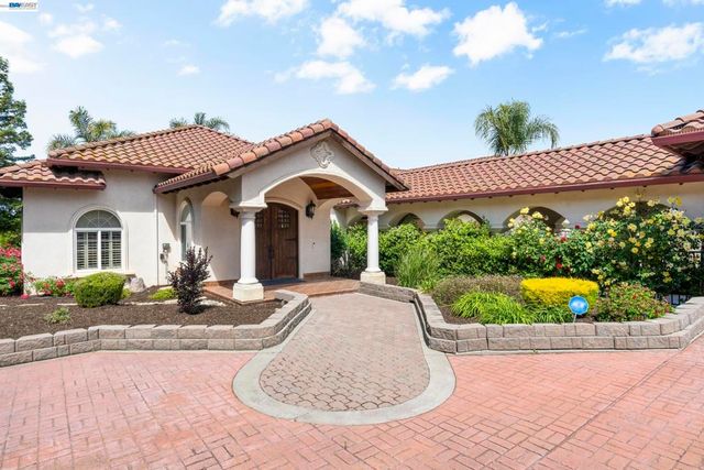 4224 Greenville Rd, Livermore, CA 94550