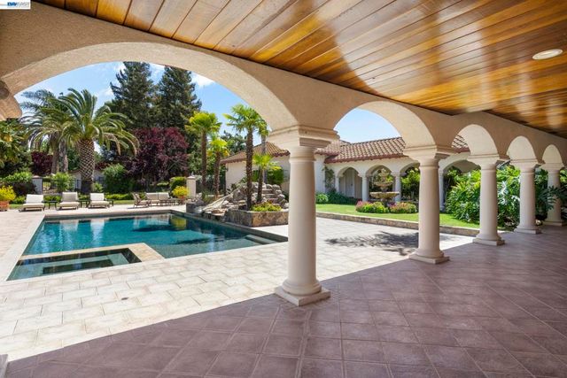 4224 Greenville Rd, Livermore, CA 94550