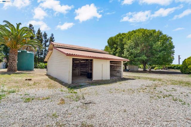4224 Greenville Rd, Livermore, CA 94550