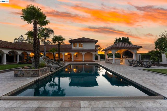 4224 Greenville Rd, Livermore, CA 94550