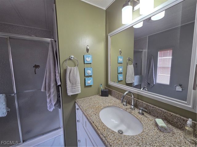 941 Days LN, North Fort Myers, FL 33917