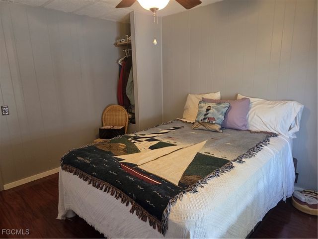 941 Days LN, North Fort Myers, FL 33917