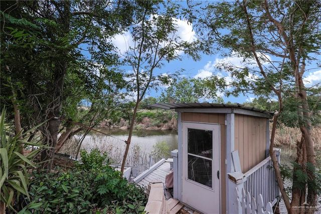 1909 Lake Point Drive, Mission, TX 78572