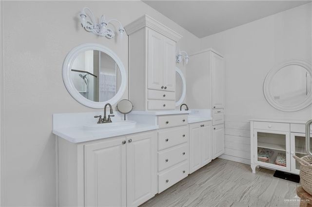 1909 Lake Point Drive, Mission, TX 78572