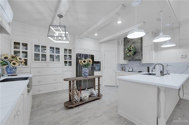 1909 Lake Point Drive, Mission, TX 78572