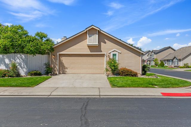 2828 Field Stone St, Modesto, CA 95355