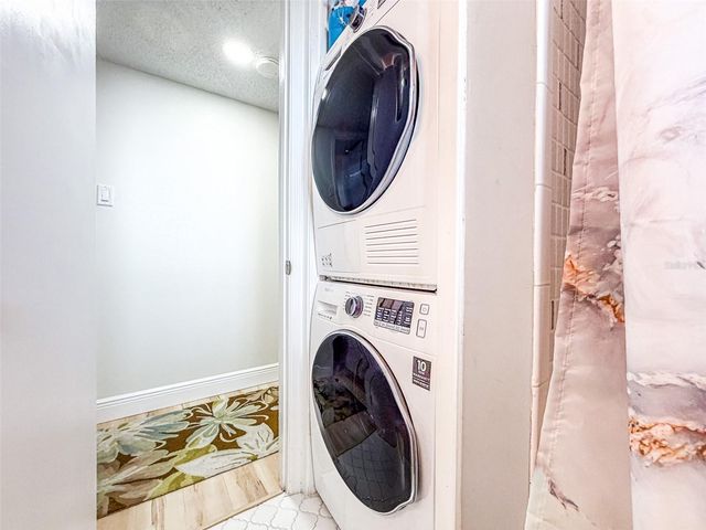 700 MIRROR TERRACE NW 511, Winter Haven, FL 33881
