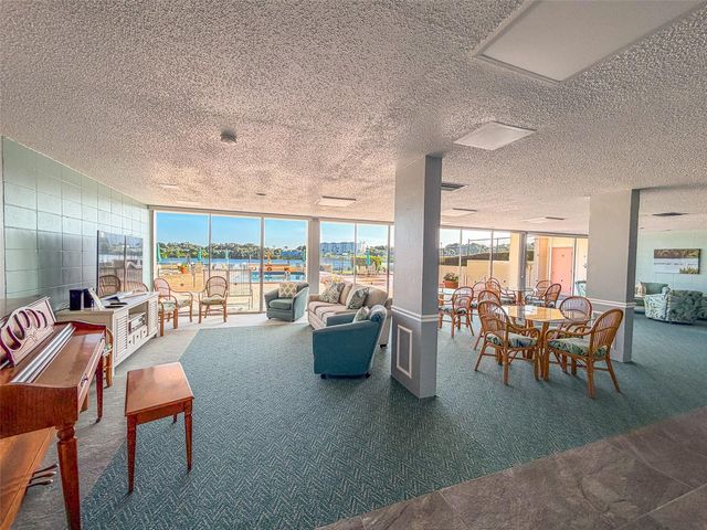 700 MIRROR TERRACE NW 511, Winter Haven, FL 33881
