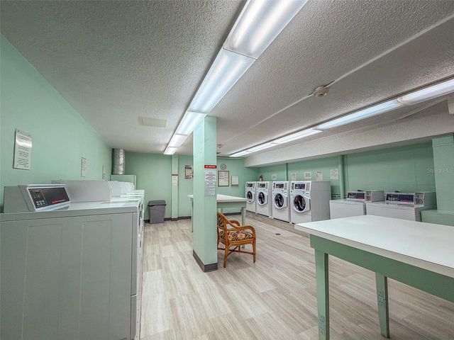 700 MIRROR TERRACE NW 511, Winter Haven, FL 33881