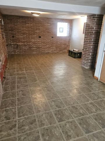 2914 Maple Avenue, Berwyn, IL 60402