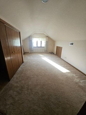 2914 Maple Avenue, Berwyn, IL 60402