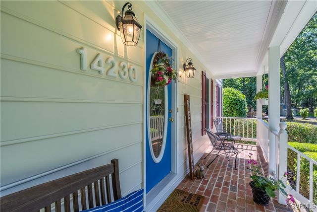 14230 Netherfield Dr, Midlothian, VA 23113