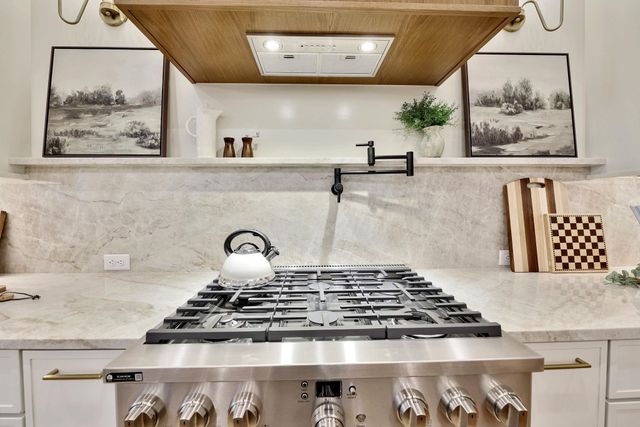 3346 N Bedford Court, Wichita, KS 67226