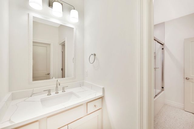 3346 N Bedford Court, Wichita, KS 67226