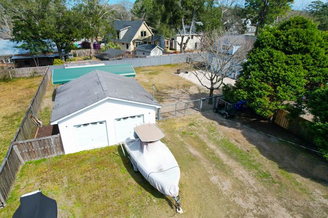 1328 Erckmann Drive, Mount Pleasant, SC 29464