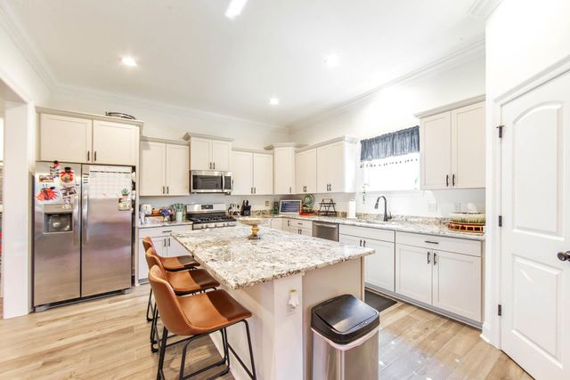 334 Taylor James Way, Houma, LA 70364