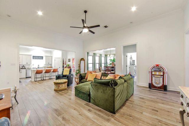 334 Taylor James Way, Houma, LA 70364