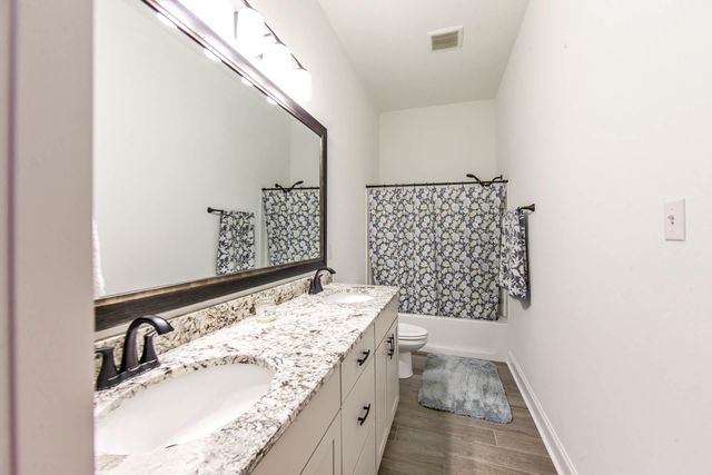 334 Taylor James Way, Houma, LA 70364