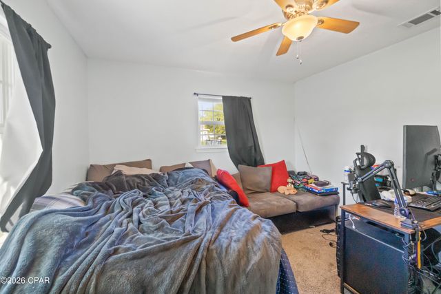 4966 Redwood Drive, Marianna, FL 32446