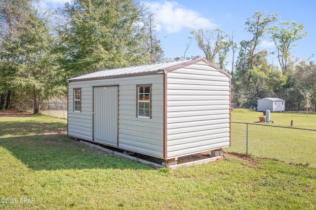 4966 Redwood Drive, Marianna, FL 32446