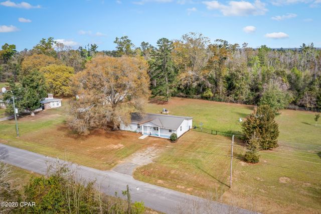 4966 Redwood Drive, Marianna, FL 32446