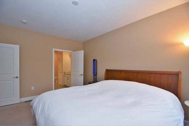 855 Main 33, Woburn, MA 01801