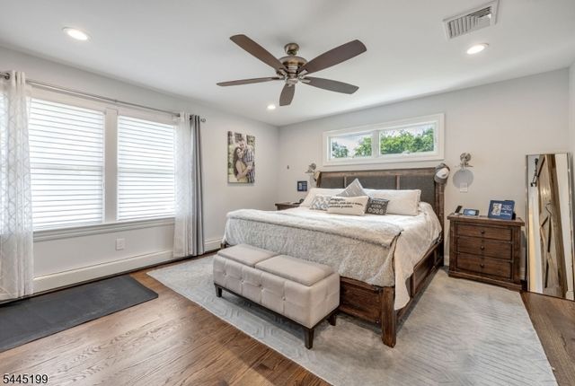 31 Osceola Rd, Wayne Twp., NJ 07470