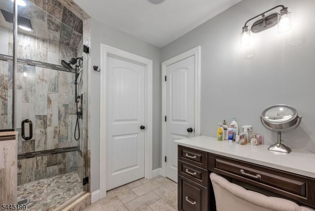 31 Osceola Rd, Wayne Twp., NJ 07470