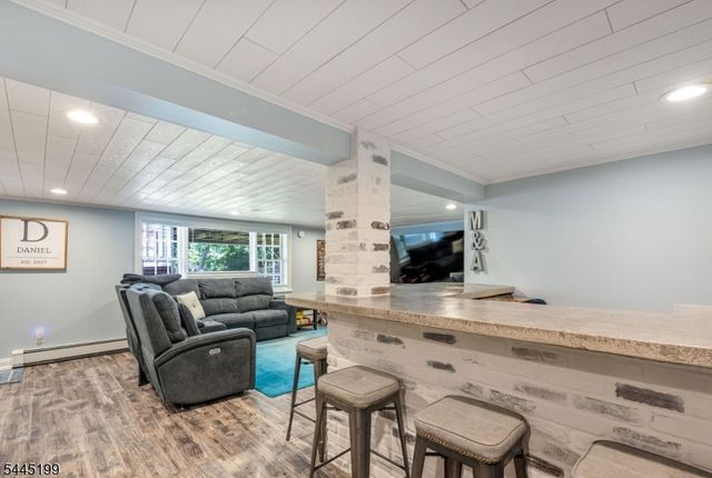 31 Osceola Rd, Wayne Twp., NJ 07470