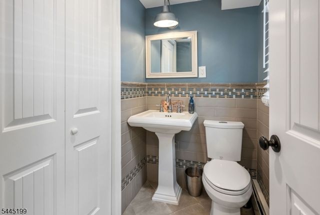 31 Osceola Rd, Wayne Twp., NJ 07470